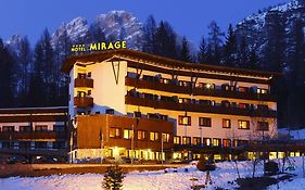 Hotel Mirage Cortina